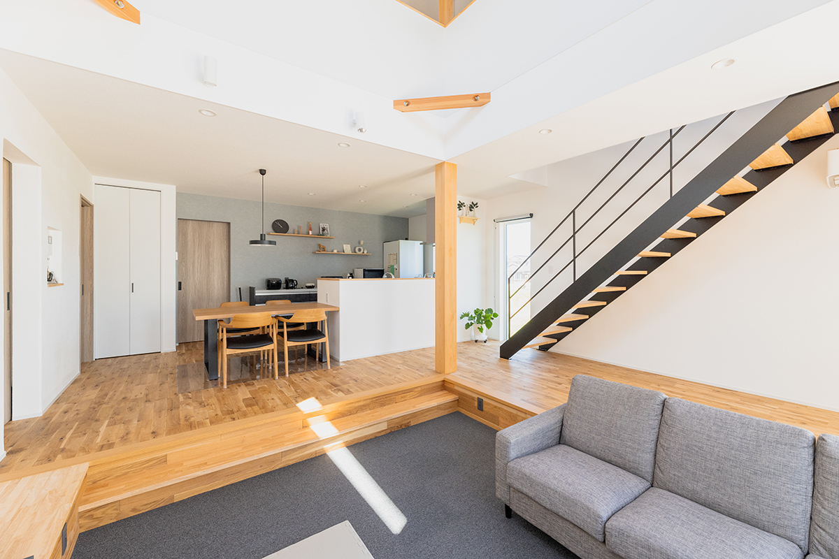 ダウンリビング